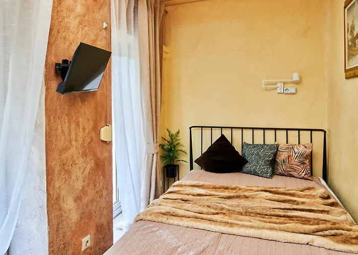 Old Town Free Parking * Vilnius